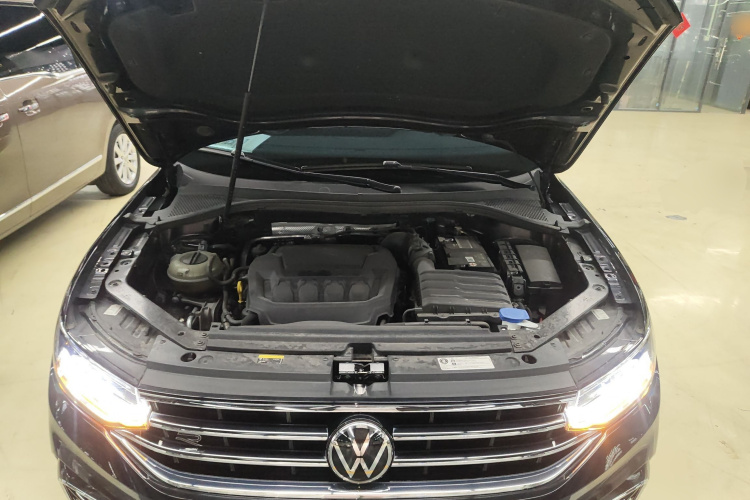 大众 途观L 2023款 改款 330TSI 自动两驱R-Line越享版局部细节24