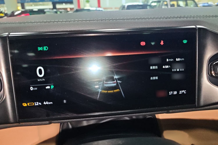 蔚来ES8 2020款 415KM 七座版局部细节14