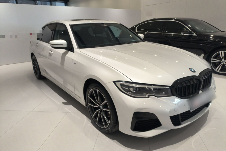 宝马3系 2021款 改款 325Li M运动套装车身外观3