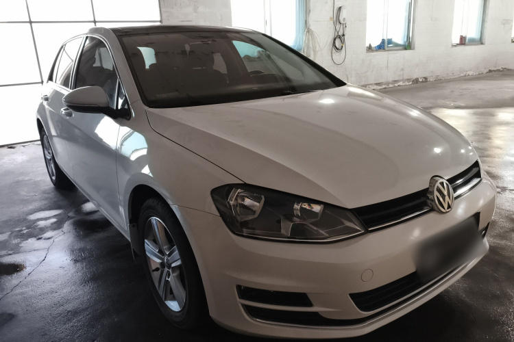 大众 高尔夫 2016款 1.6L 自动舒适型车身外观3