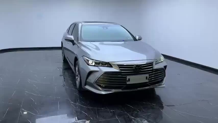 丰田 亚洲龙 2019款 2.0L 豪华版 国VI实拍1