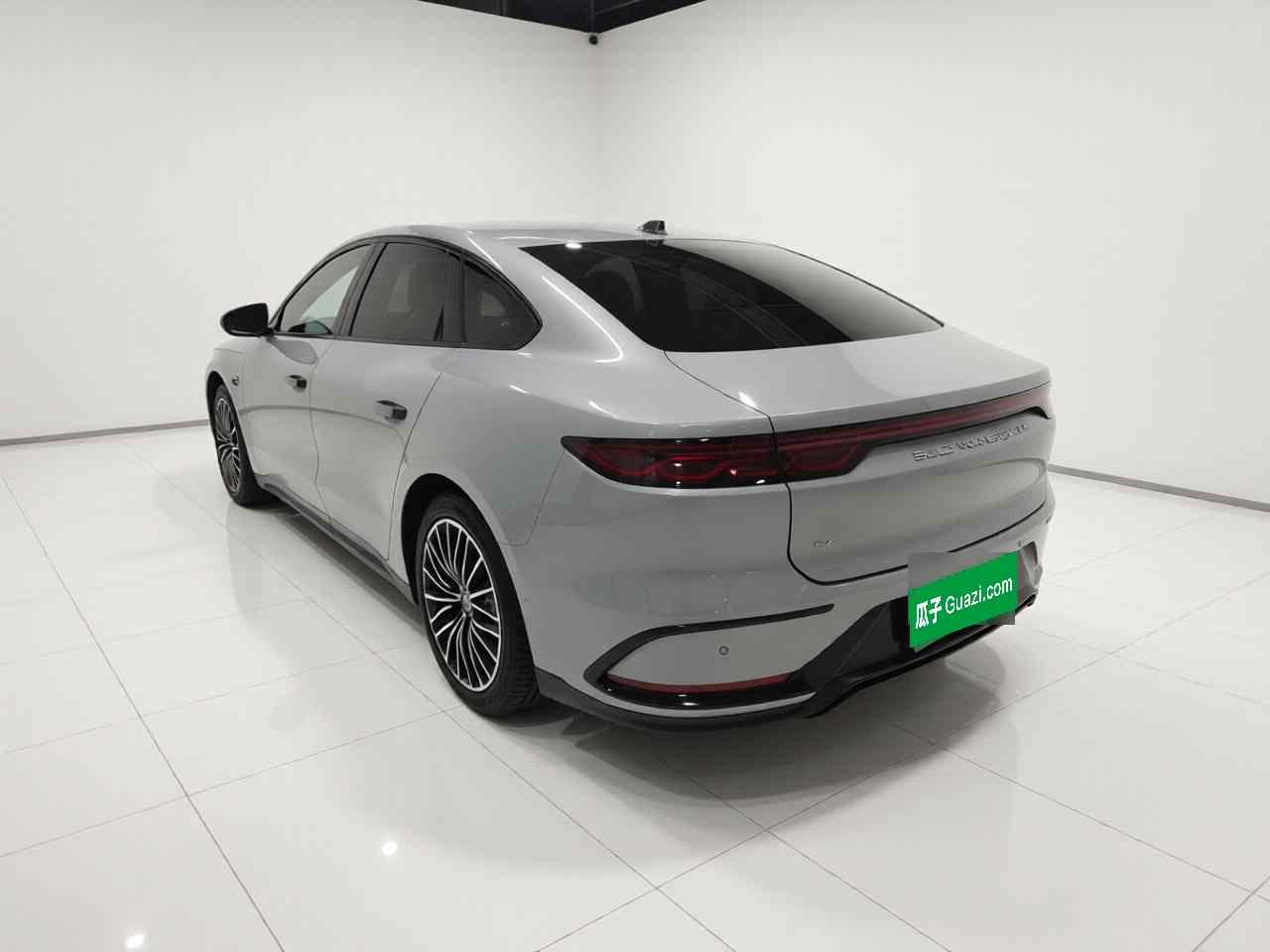 比亚迪 汉 2025款 EV 701KM激光雷达智驾型(3)