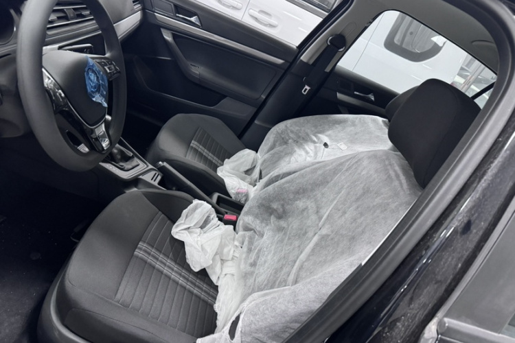 大众 2019款 朗逸启航 1.5L 自动风尚版 国VI中控内饰7002