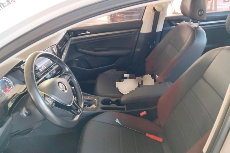 大众 宝来 2019款 改款 1.5L 自动精英型 国V中控内饰19