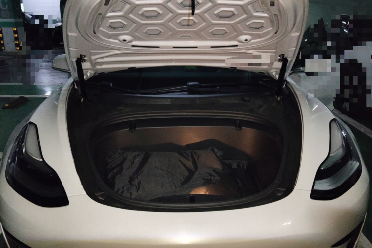 特斯拉 Model 3 2020款 改款 标准续航后驱升级版局部细节24