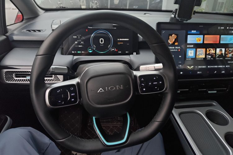 埃安 AION Y 2023款 Plus 610 乐享版 三元锂局部细节13