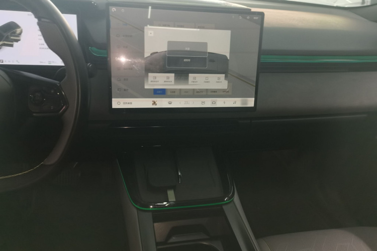 领克08 EM-P 2025款 245km 超长续航Halo局部细节16