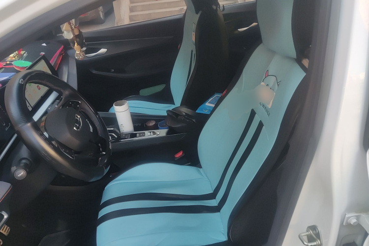 吉利汽车 2022款 缤瑞COOL 1.5T DCT电掣版中控内饰19