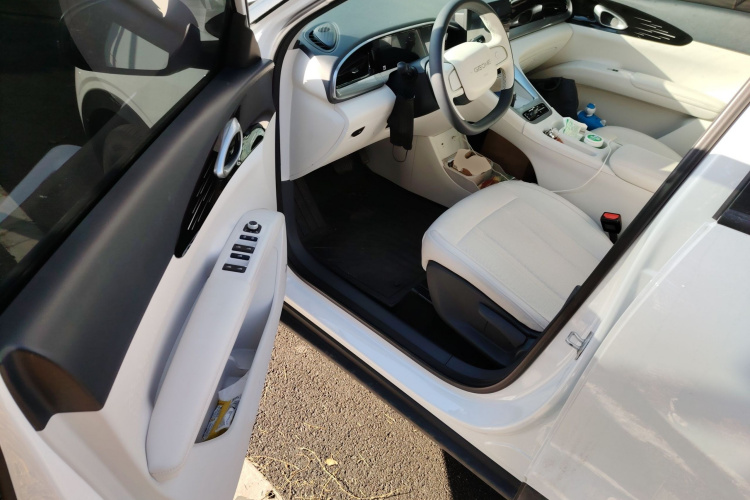 吉利银河 星愿 2025款 410km 自由版中控内饰7003