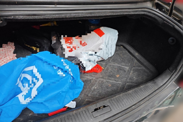 凯迪拉克 SLS赛威 2012款 2.0T 舒适型中控内饰23