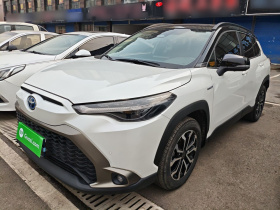 丰田 锋兰达 2023款 2.0L 智能电混双擎 尊贵版