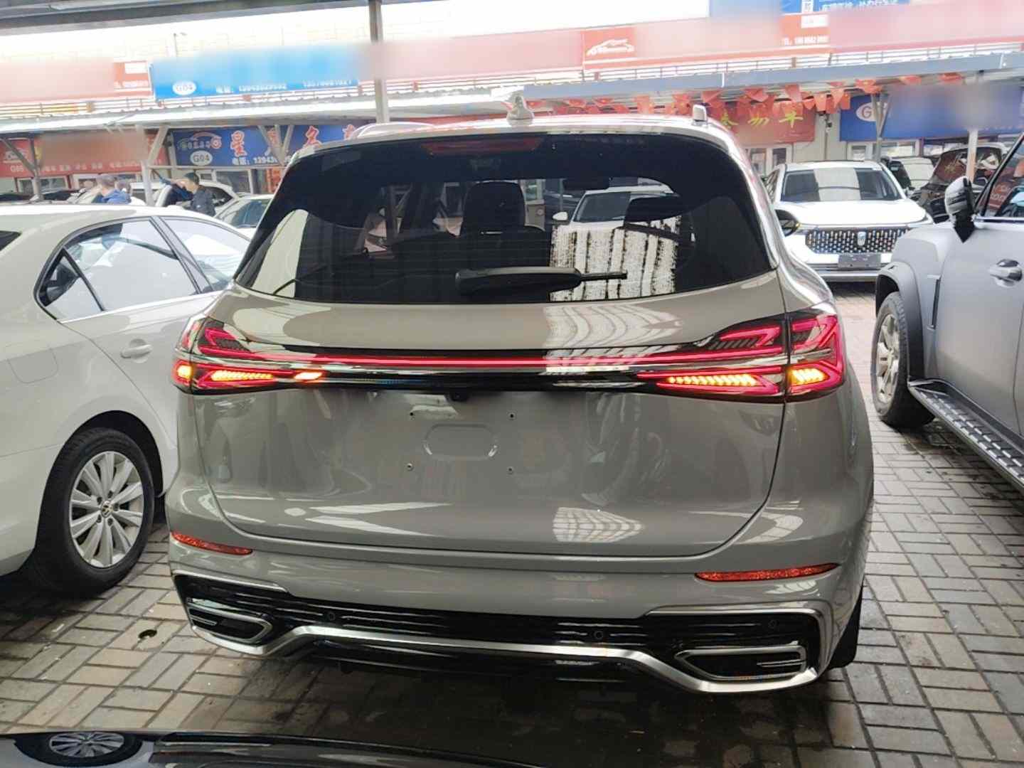红旗HS5 2023款 2.0T 旗享Pro版(4)