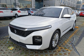 宝骏RC-5 2020款 1.5T CVT智耀豪华型