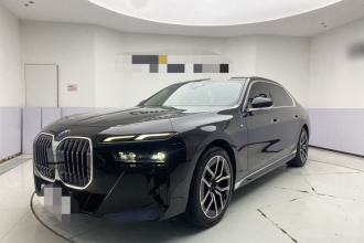 宝马7系 2023款 735Li M运动套装