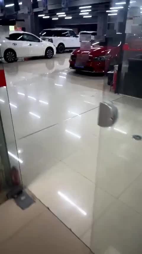 沃尔沃S90 2024款 B5 智远豪华版讲解2