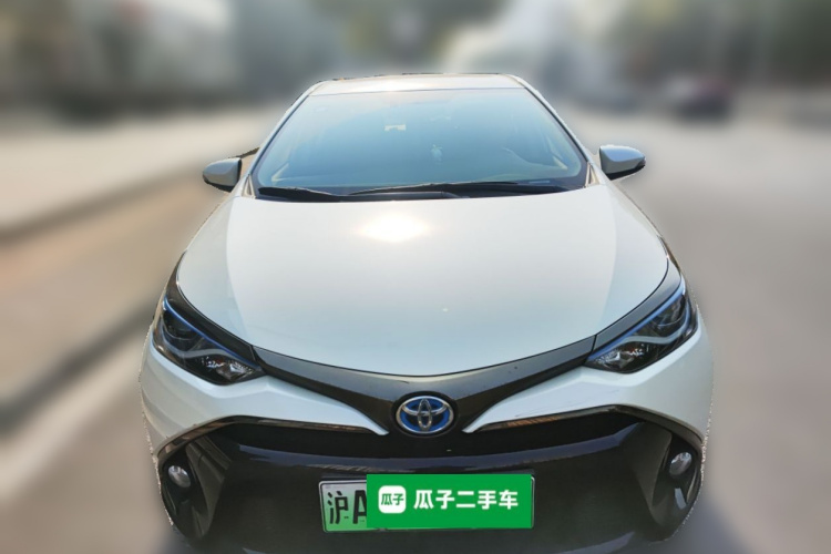 丰田 雷凌双擎E+ 2019款 1.8PH GS E-CVT精英天窗版车身外观2