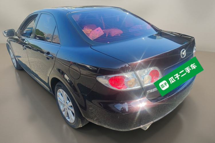 马自达6 2015款 2.0L 自动时尚型车身外观5