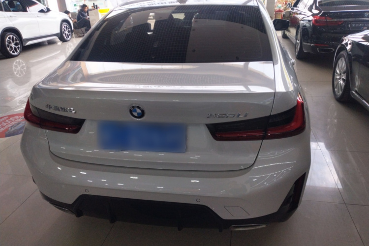 宝马3系 2024款 325Li M运动套装车身外观6