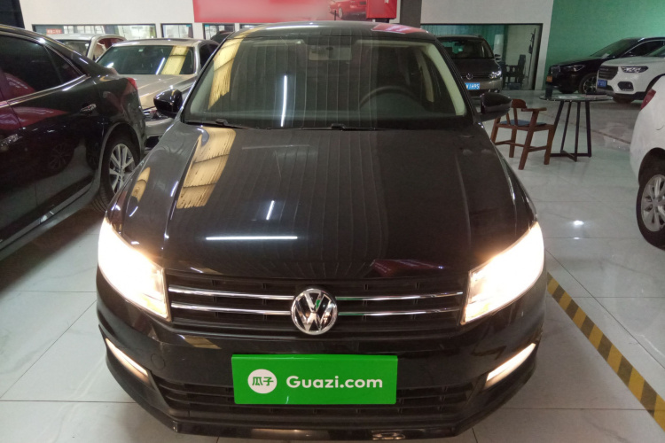 大众 桑塔纳 2016款 1.6L 手动风尚版车身外观2