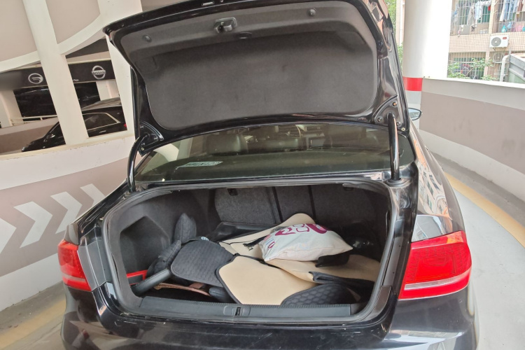 大众 迈腾 2015款 1.8TSI 领先型局部细节23