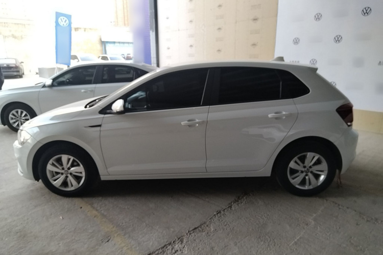 大众 Polo 2023款 改款 Plus 1.5L 自动纵情乐活版车身外观4