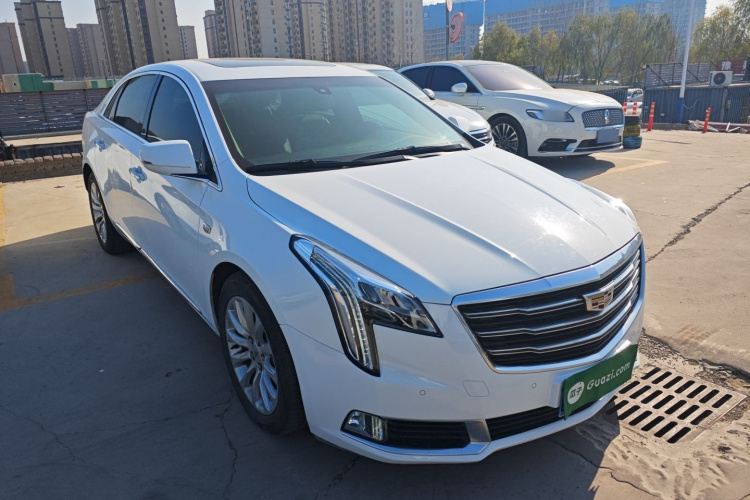 凯迪拉克XTS 2018款 28T 精英型车身外观3