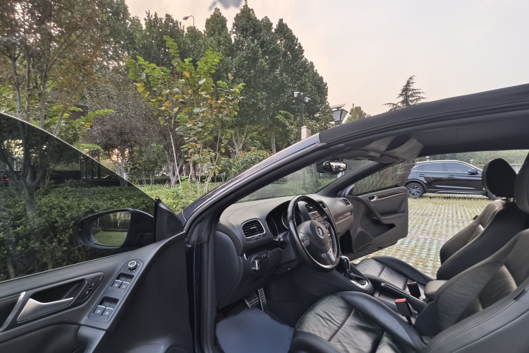 大众 高尔夫(进口) 2012款 1.4TSI 豪华敞篷版中控内饰7010