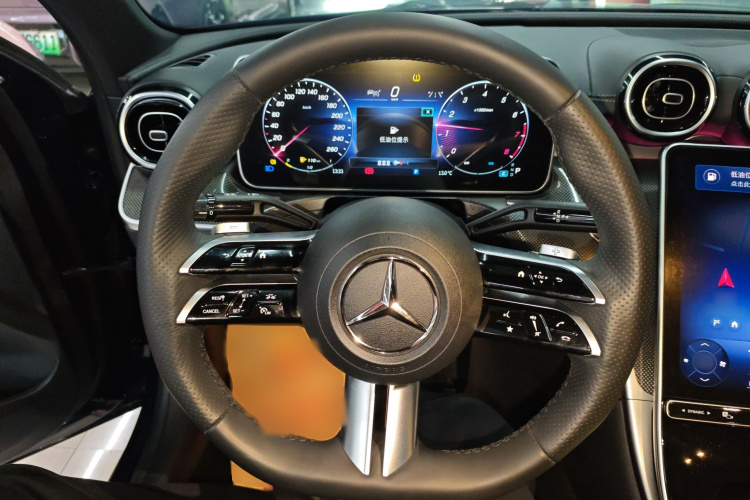 奔驰C级 2023款 改款 C 200 L 运动版局部细节13