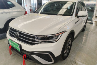 大众 途观L 2024款 300TSI 自动两驱智享版