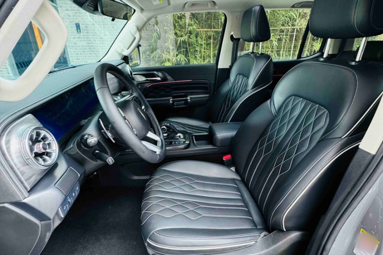 坦克300 2021款 越野版 2.0T 挑战者中控内饰7009