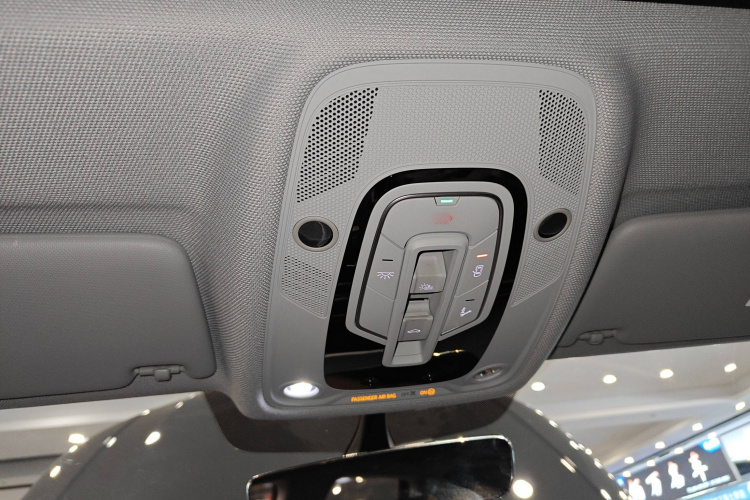 奥迪A4(进口) 2020款 Avant 先锋派 40 TFSI 时尚动感型局部细节22