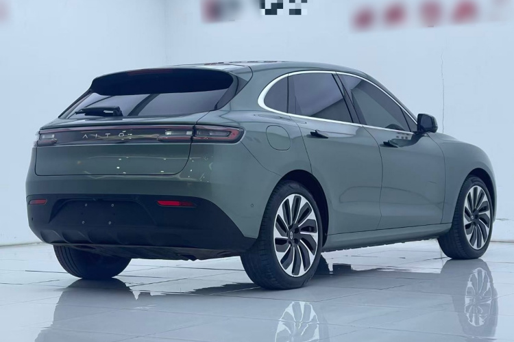 鸿蒙智行 问界M5 2022款 增程后驱标准版车身外观6005