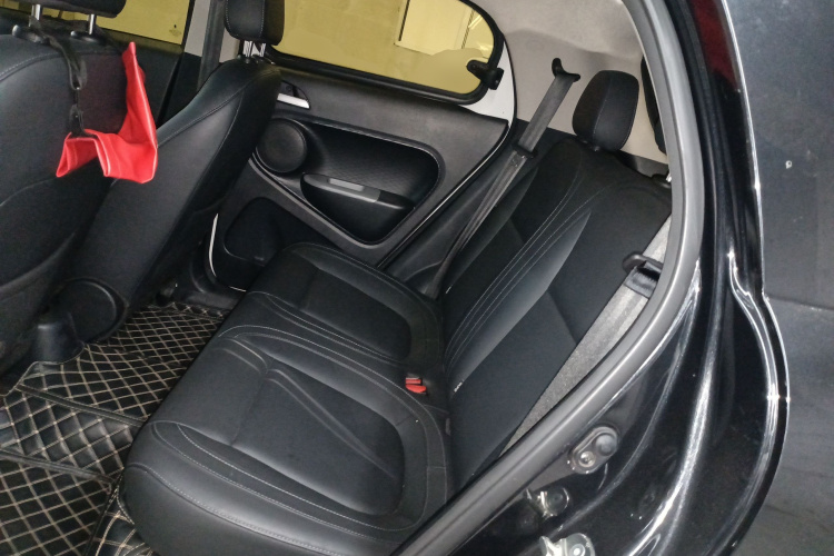 欧拉黑猫 2021款 351km 标准型中控内饰21