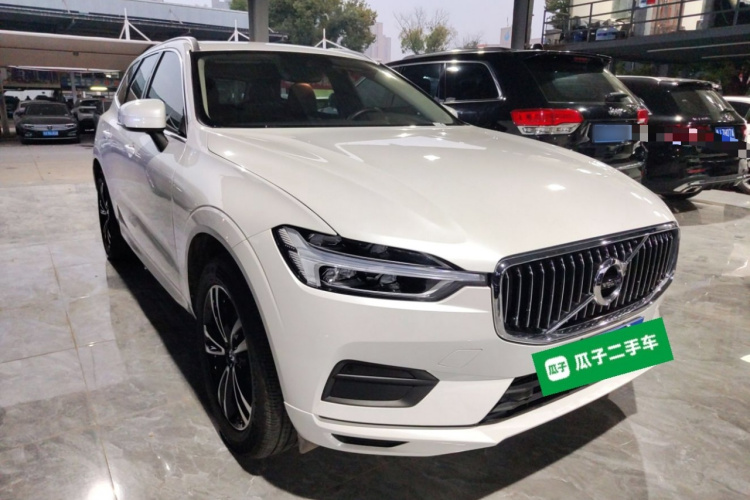 沃尔沃XC60 2019款 T5 四驱智远版 国VI车身外观3