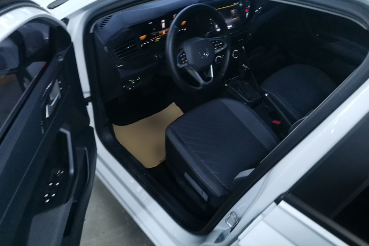 大众 朗逸 2023款 新锐 1.5L 自动出众新逸版中控内饰7003