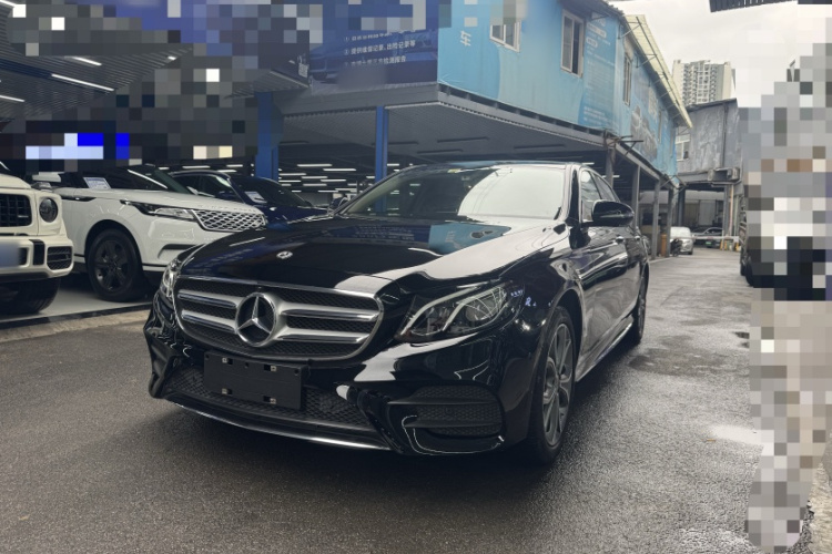 奔驰E级 2020款 E 300 L 运动豪华型车身外观1