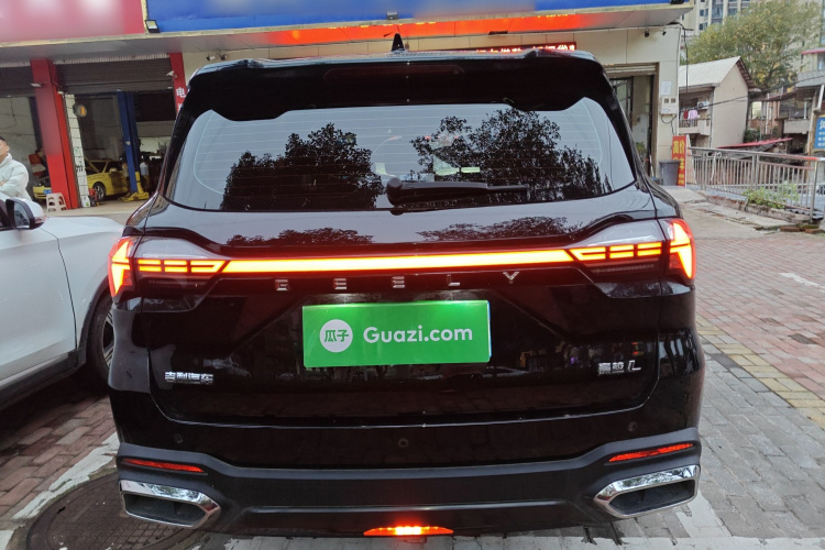 吉利汽车 豪越L 2023款 2.0T DCT尊贵型车身外观6