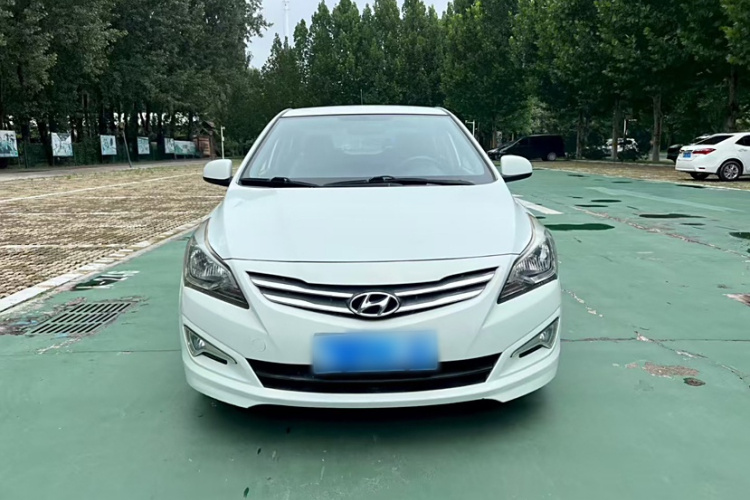 现代 瑞纳 2014款 1.4L 自动智能型GLS车身外观6005