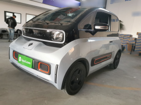 宝骏KiWi EV 2022款 设计师轻享版 三元锂