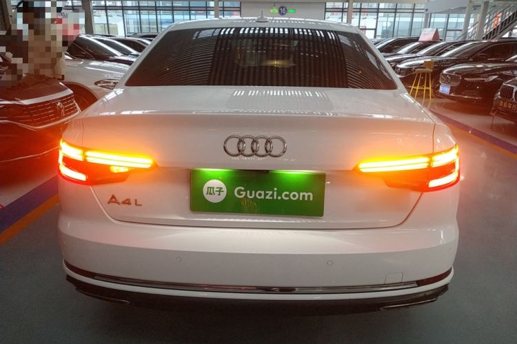 奥迪A4L 2019款 40 TFSI 进取型 国VI车身外观6004