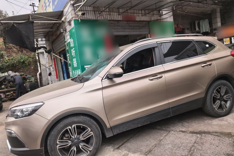 猎豹汽车 猎豹CS10 2016款 2.0T 自动尊享型车身外观6003