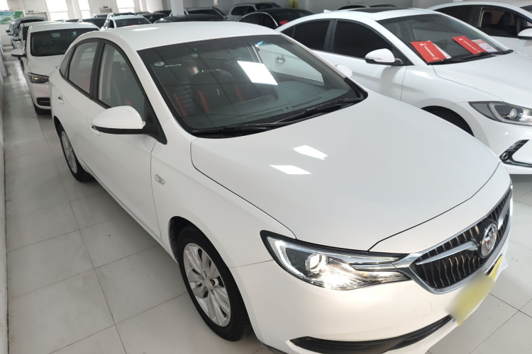 别克 英朗 2021款 改款 典范 1.5L 自动进取型车身外观3