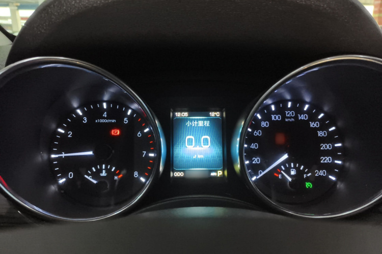 哈弗H9 2016款 2.0T 四驱豪华型 5座局部细节14