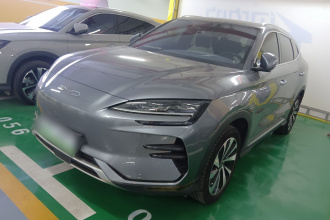 比亚迪 宋PLUS新能源 2023款 冠军版 EV 520KM 尊贵型