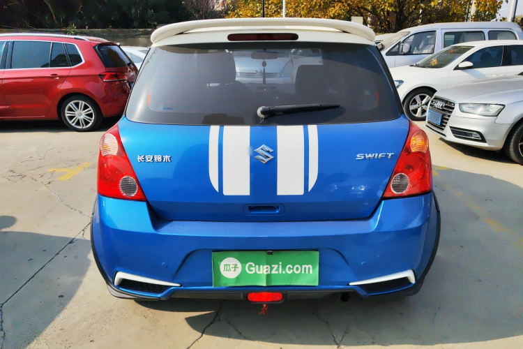 铃木 雨燕 2015款 1.5L 自动限定版车身外观6003