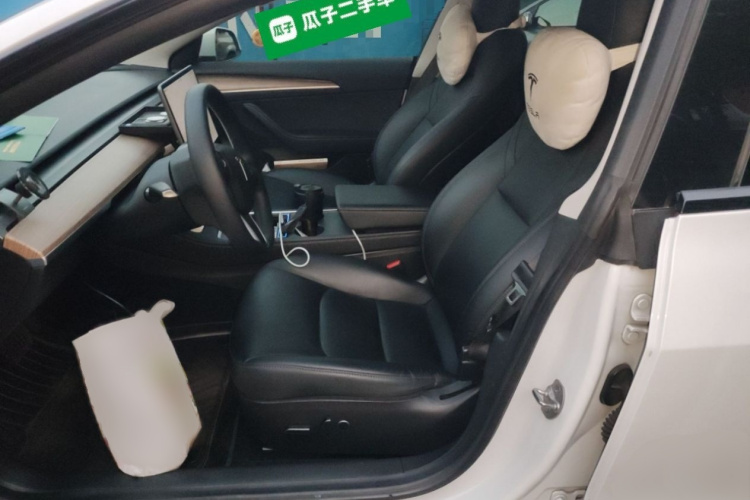 特斯拉 Model 3 2022款 后轮驱动版局部细节19