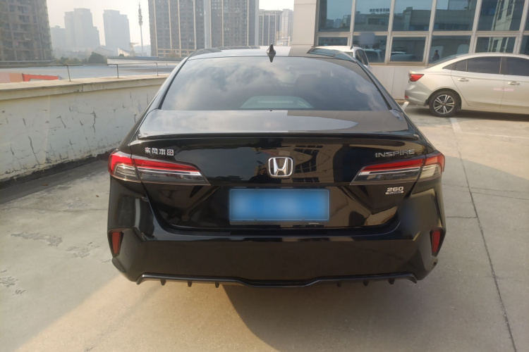 本田 英仕派 2023款 260TURBO 精致版车身外观6