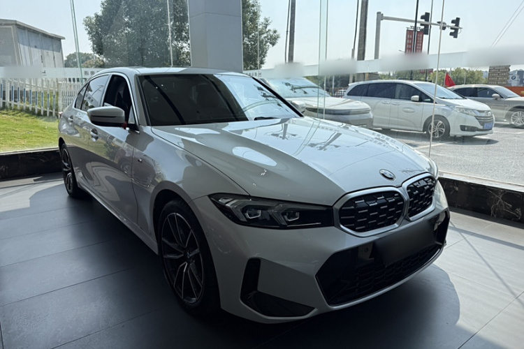 宝马3系 2024款 325Li M运动套装车身外观6002