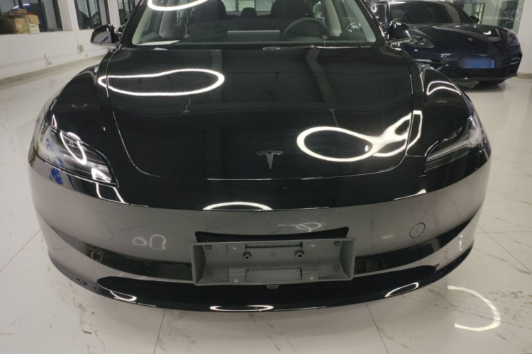 特斯拉 Model 3 2025款 改款 长续航全轮驱动版车身外观6001