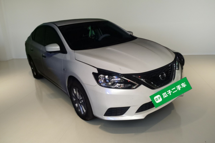 日产 轩逸 2022款 经典 1.6XE CVT舒适版车身外观3